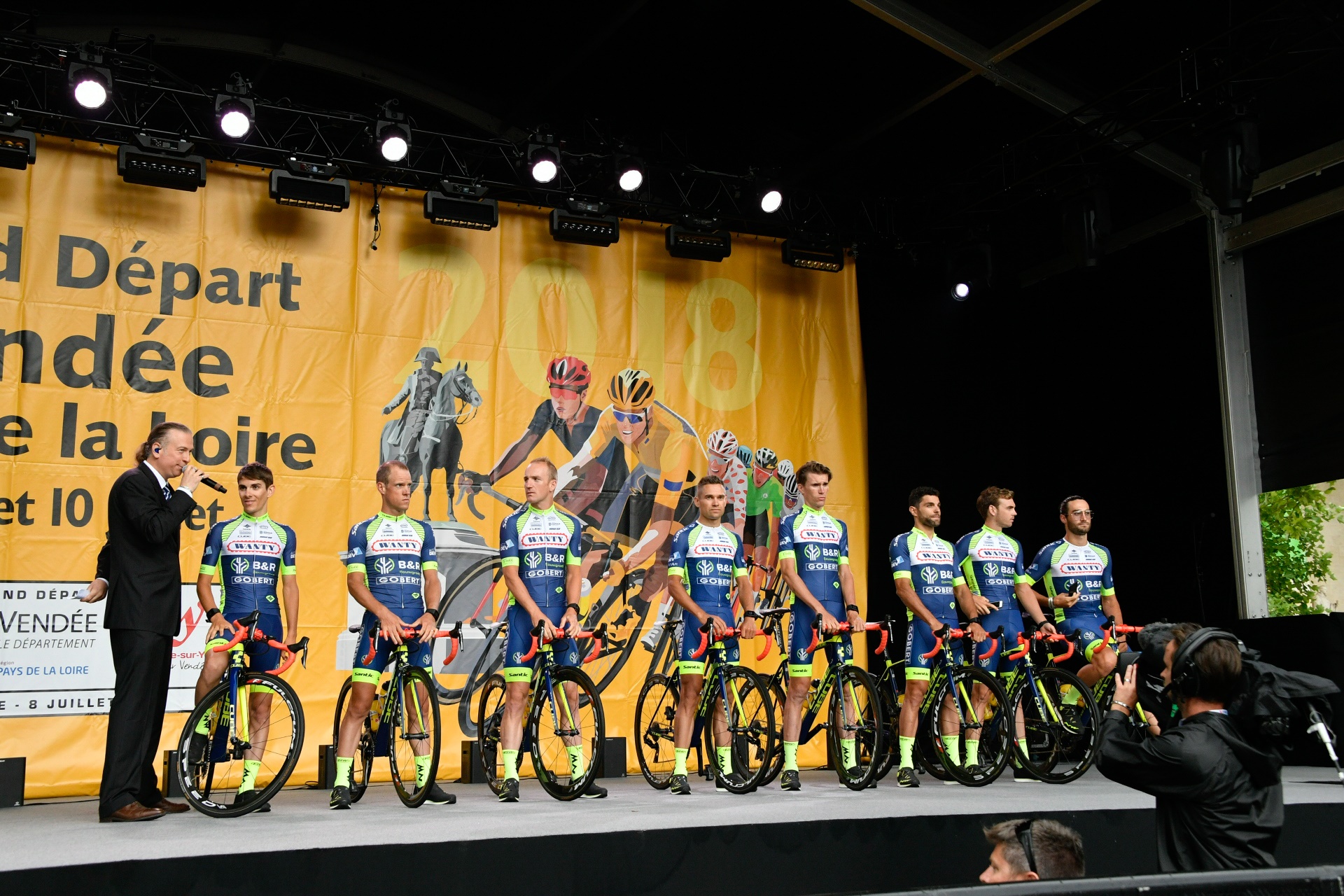 Notre équipe au grand départ du Tour de France 2018 en Vendée.